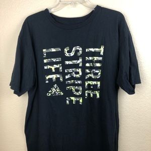Adidas Three Stripe Life cameo XL Black T-shirt